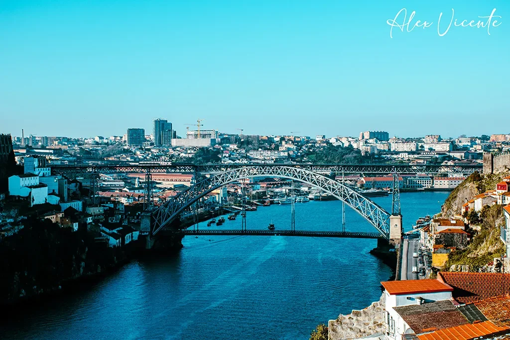 A bridge crossing the Douro through Porto.